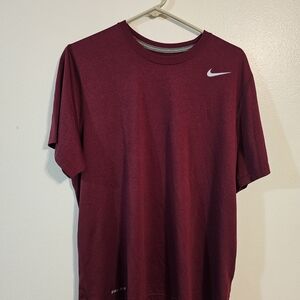 Nike Dri-Fit Tee Sz L
